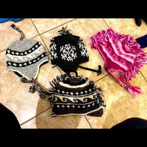 LOT OF SNOW SKI SNOWBOARD HATS